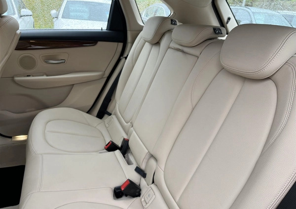 BMW Seria 2 cena 55800 przebieg: 157671, rok produkcji 2016 z Hel małe 352